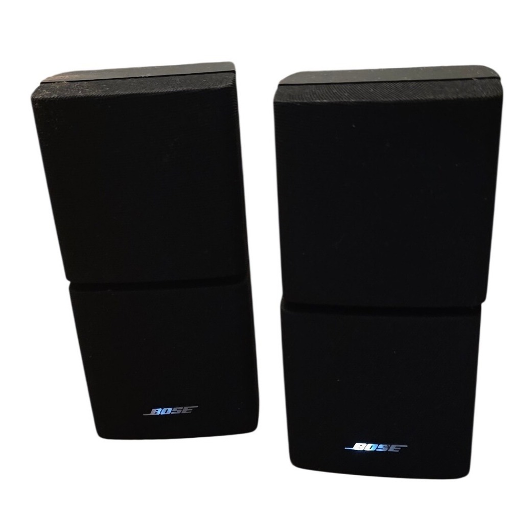 Speakers Bose Black Good Acoustimass Double Cube Pair with Cables